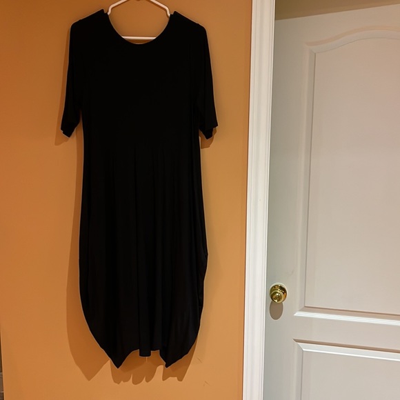 Dress - Picture 3 of 12